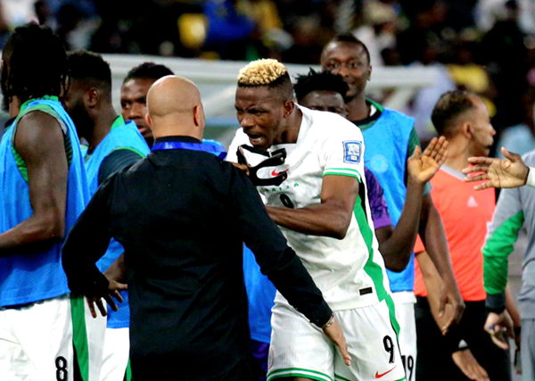 Victor Osimhen, Eric Chelle