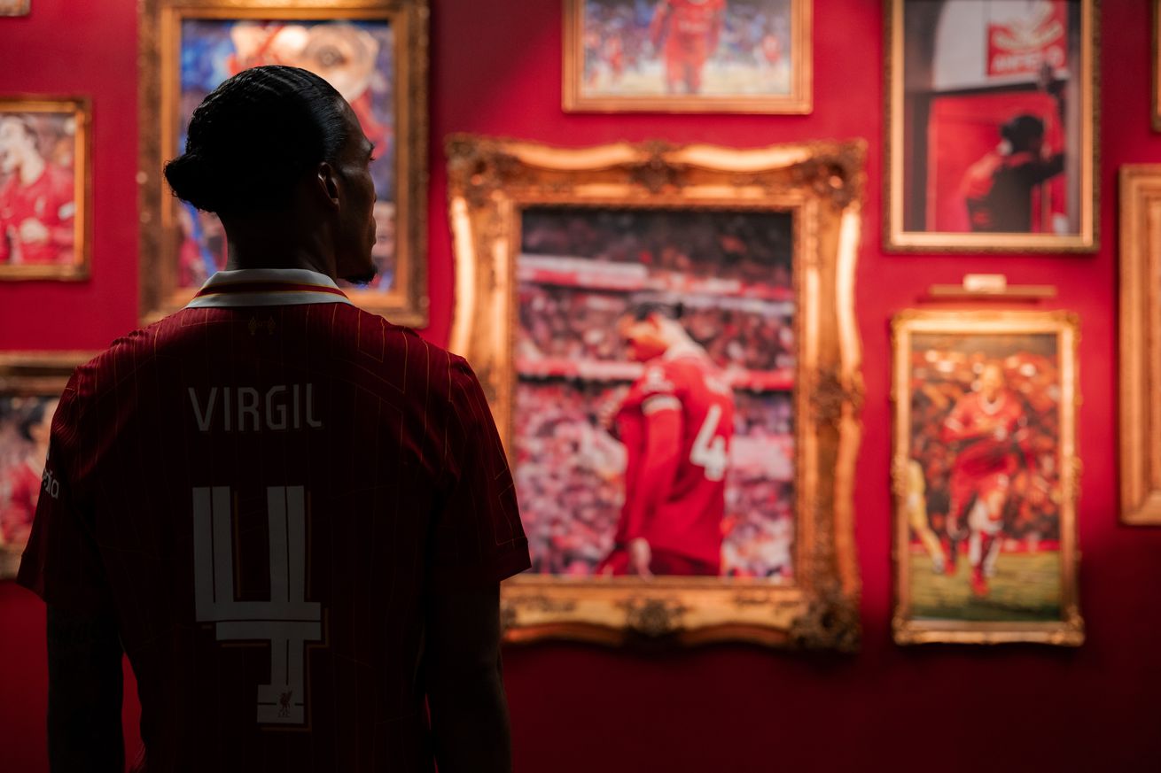 Virgil Van Dijk Signs A New Contract At Liverpool