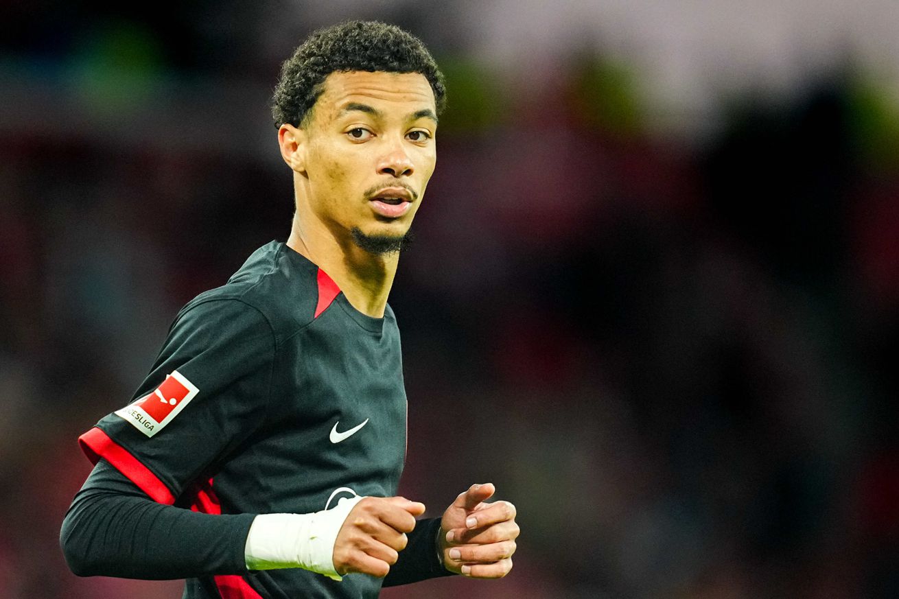 1. FSV Mainz 05 v Eintracht Frankfurt - Bundesliga