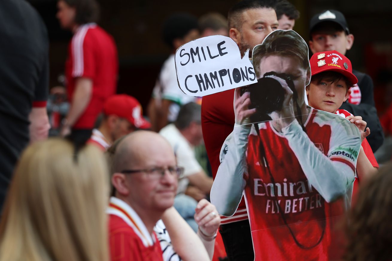 Liverpool FC v Arsenal FC - Premier League